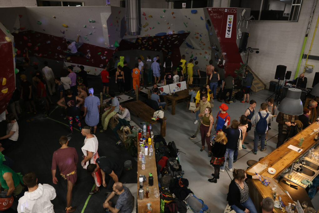 2021 10 Beats and Boulders Halloween