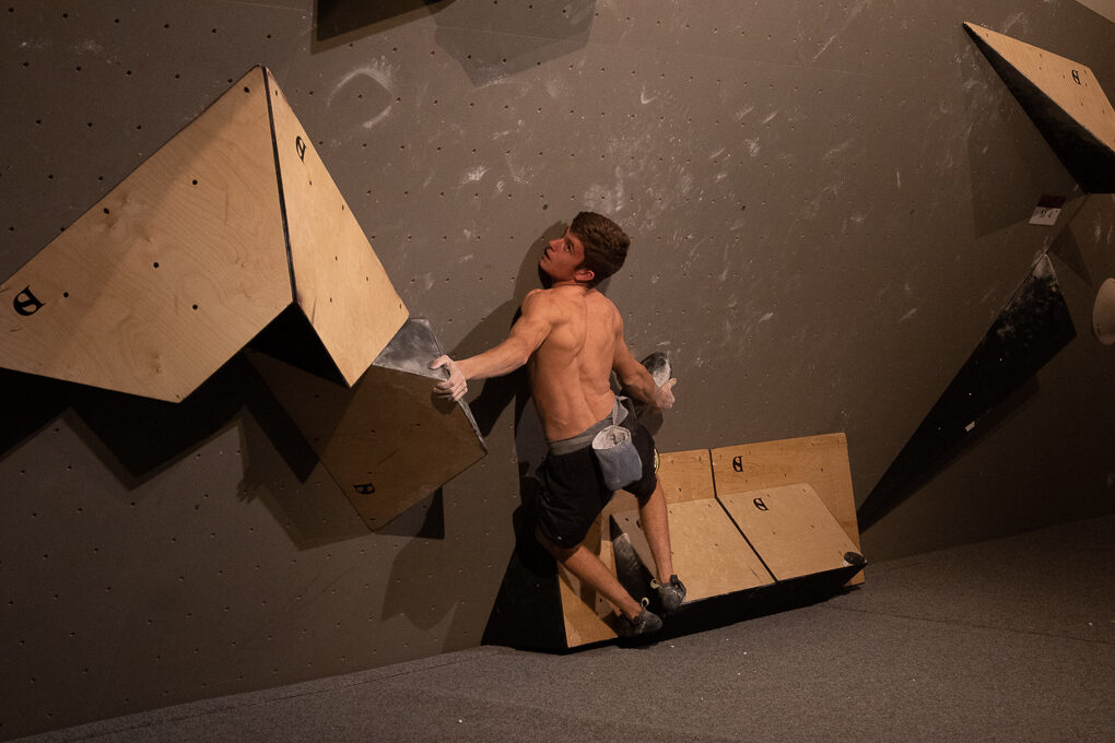 2022 10 Beasts and Boulders (MASTERS)