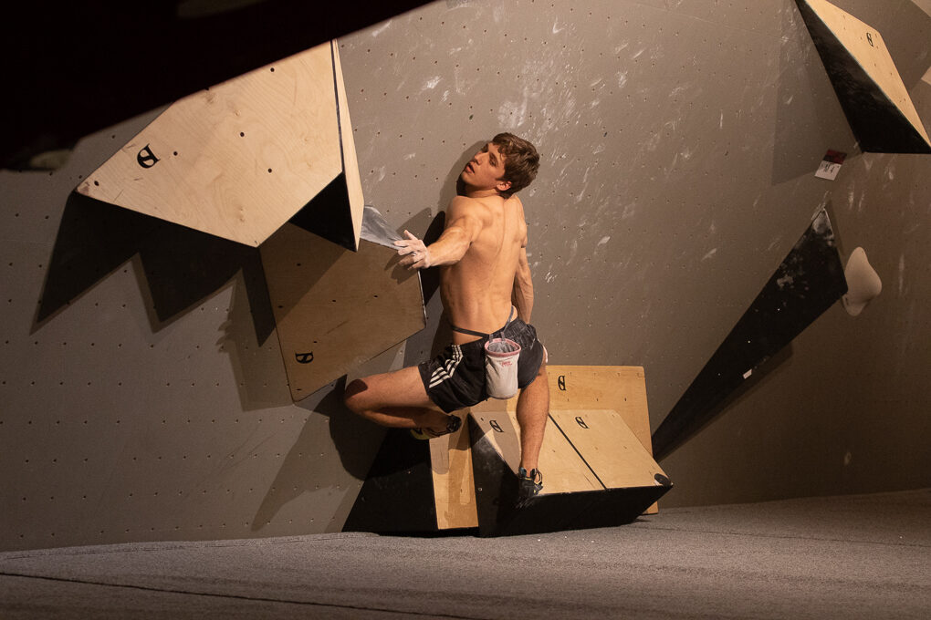 2022 10 Beasts and Boulders (MASTERS)